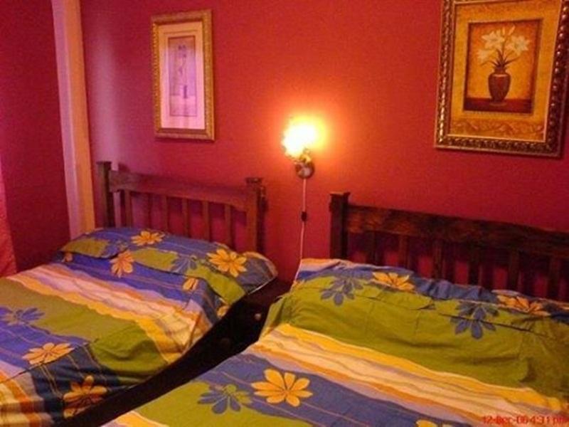 Tamaraw Beach Resort Пуэрто-Галера Экстерьер фото